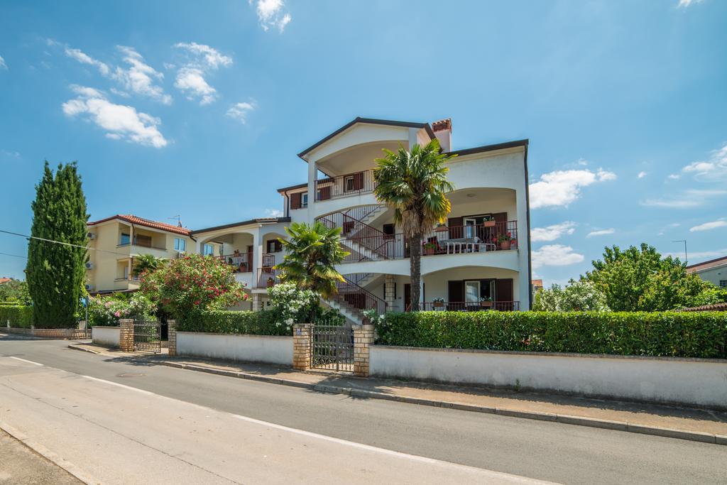 Guest House Marica Rovinj Luaran gambar